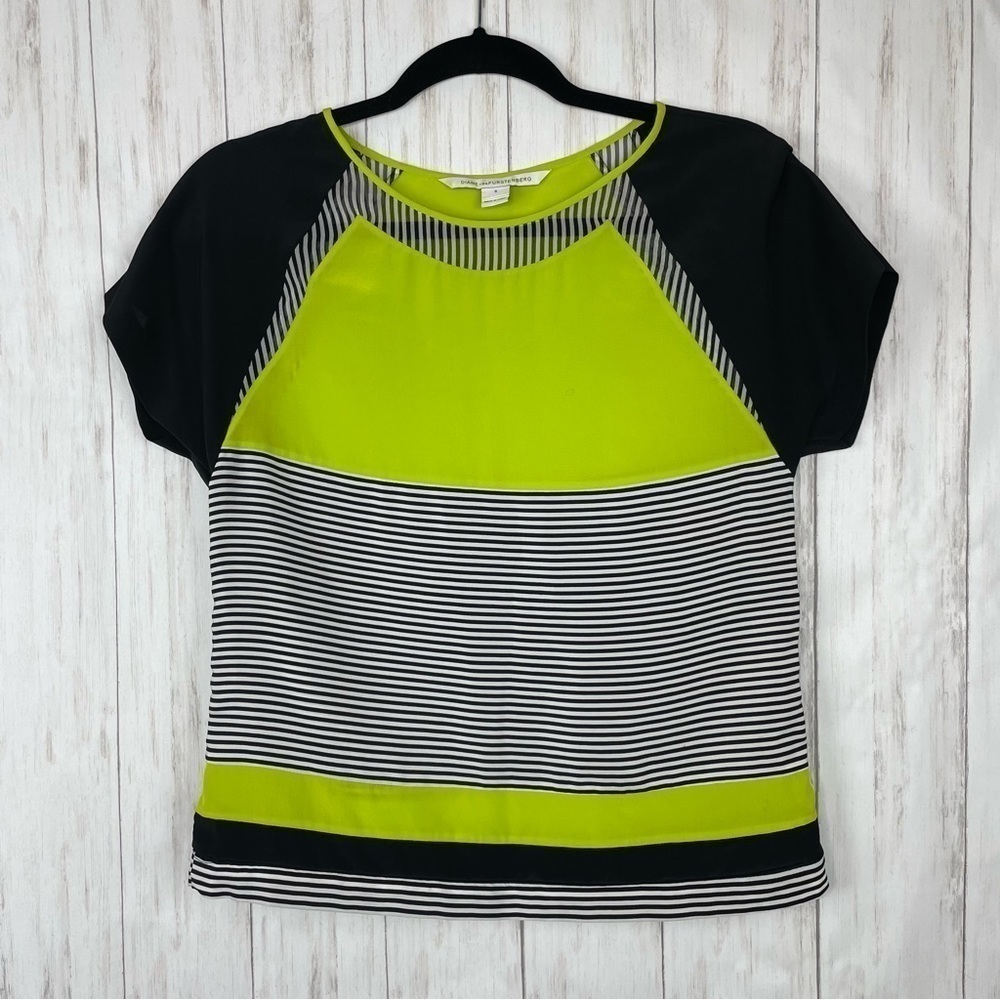 Diane Von Furstenberg 100% silk vintage blouse small